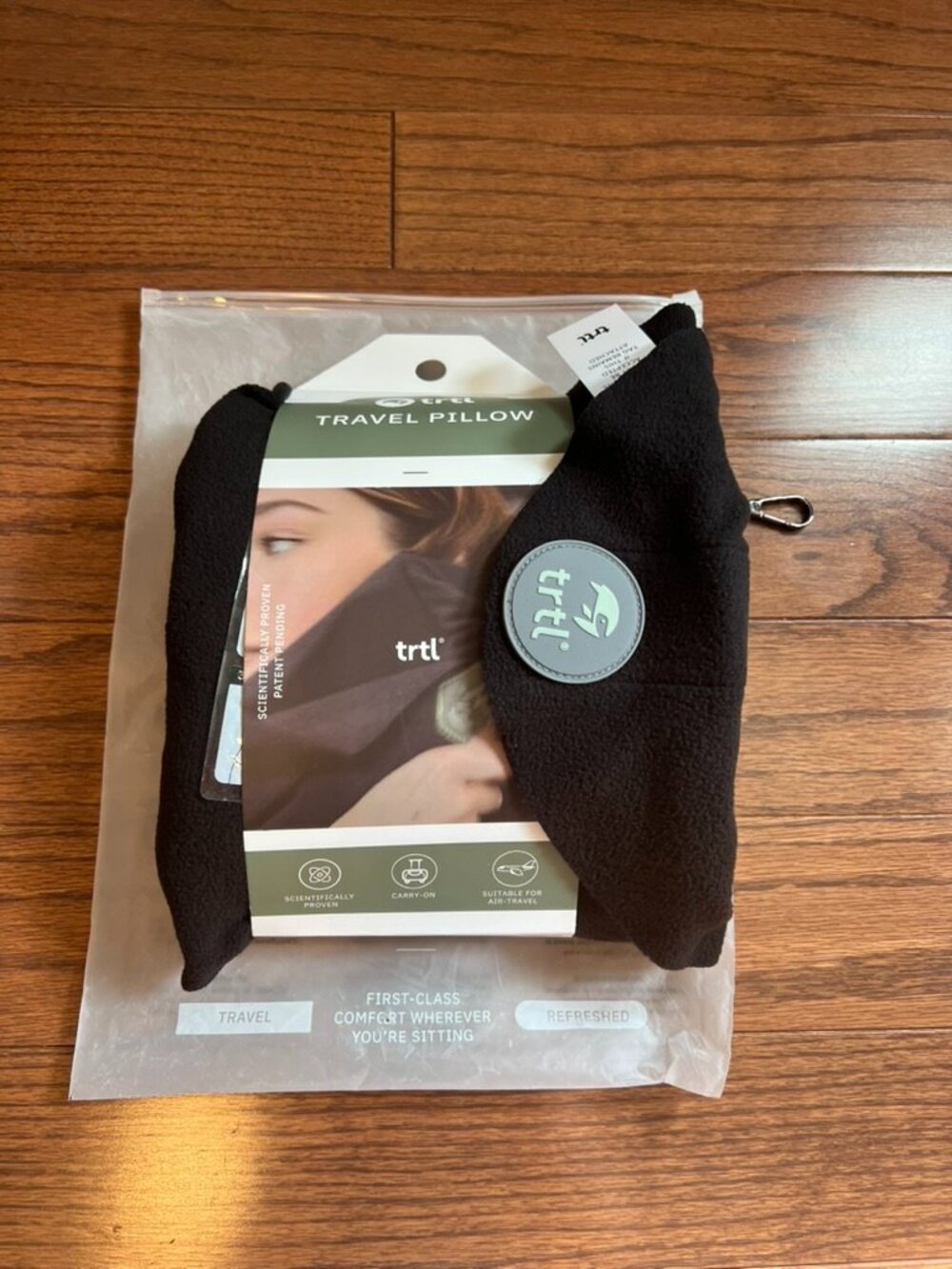 trtl Travel Pillow Black with Travel Pouch